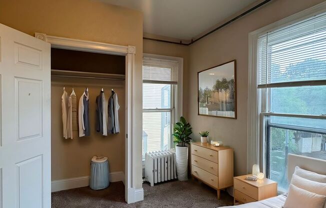 1 bed, 1 bath, $1,170, Unit 207