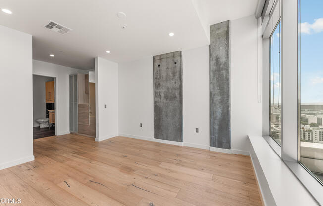 2 beds, 2 baths, 1,170 sqft, $4,500, Unit 2106
