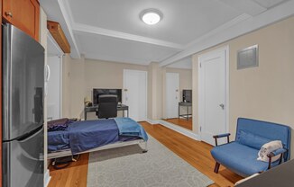 Studio, 1 bath, $2,650, Unit 306B