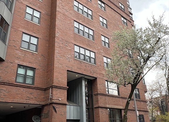 2 beds, 2 baths, 1,100 sqft, $4,900, Unit 6E