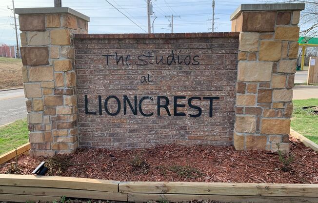 Lioncrest Apartments