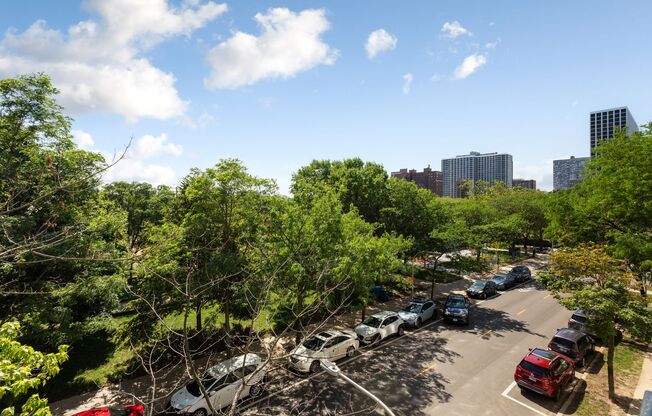 2 beds, 1 bath, 845 sqft, $2,550, Unit 303