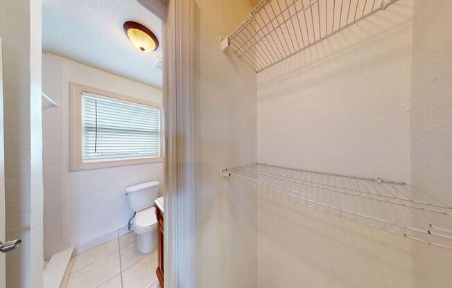 Studio, 1 bath, 550 sqft, $1,475