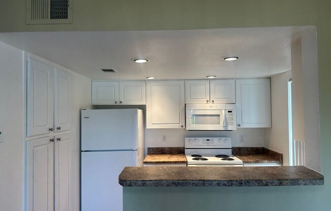 2 beds, 2 baths, 986 sqft, $2,510, Unit 276