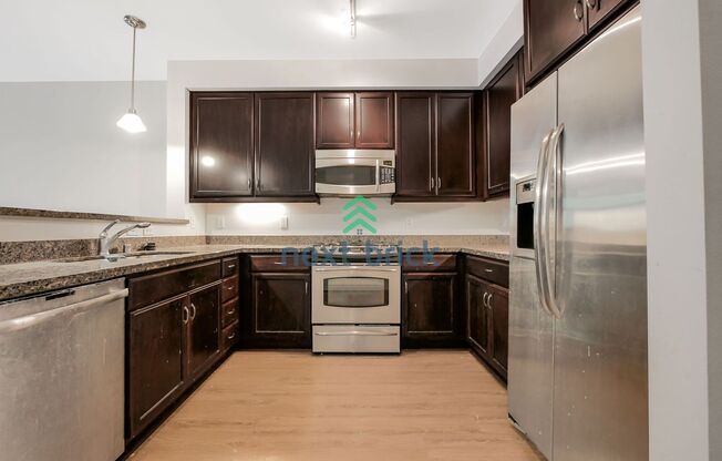Beautiful 2 Bed 2 Bath for Rent with designated parking!