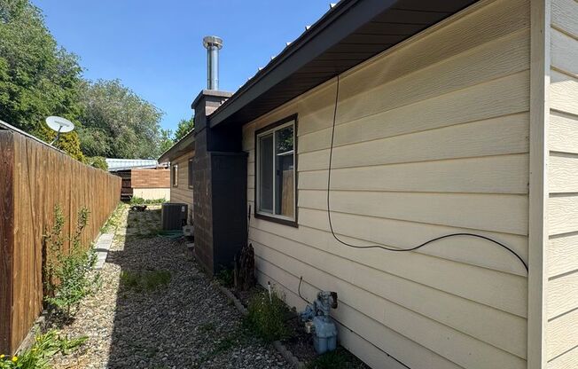 Spacious Home Near Hospital