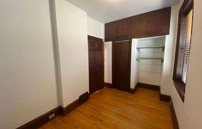 2 beds, 1 bath, $1,395, Unit 1