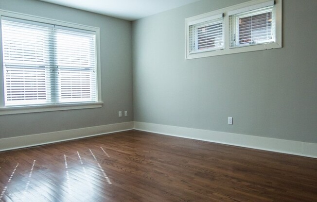 Studio, 1 bath, 404 sqft, $885, Unit BS-102