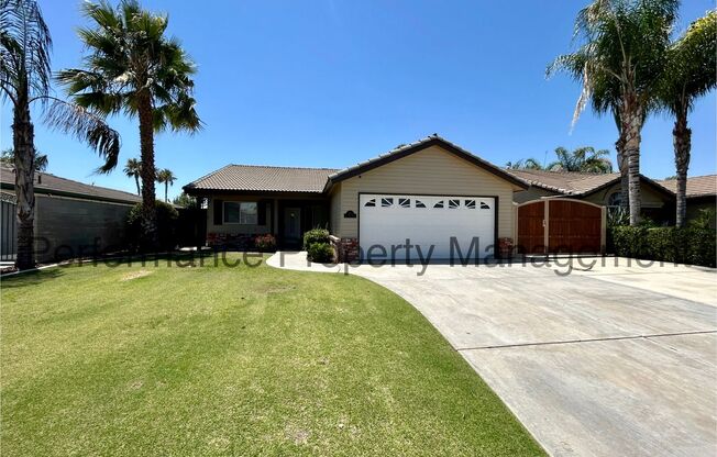 Charming 3 Bed/2 Bath NW Bakersfield Home w/ RBP & Security Deposit Alternative