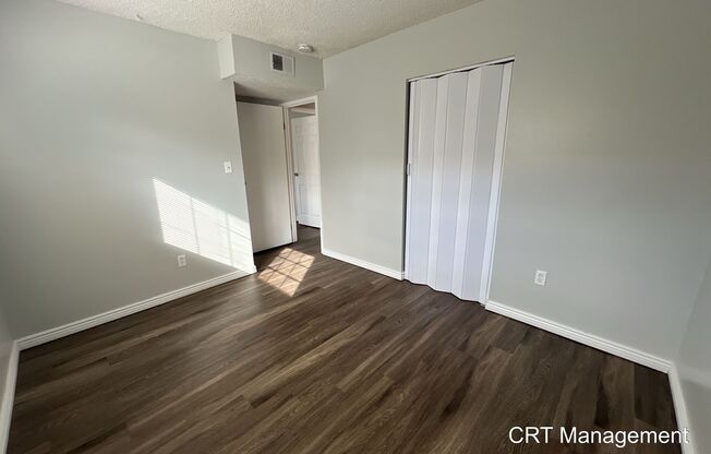 3 beds, 2 baths, $1,975, Unit # 411