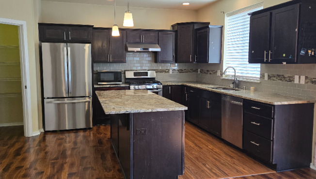 1900 144 LN SW