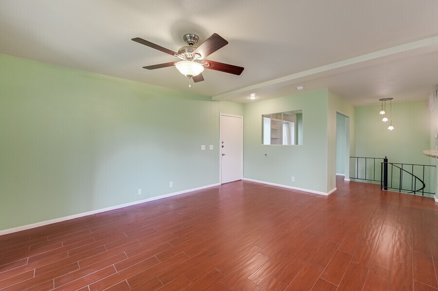 2704 San Pedro Street Unit 12