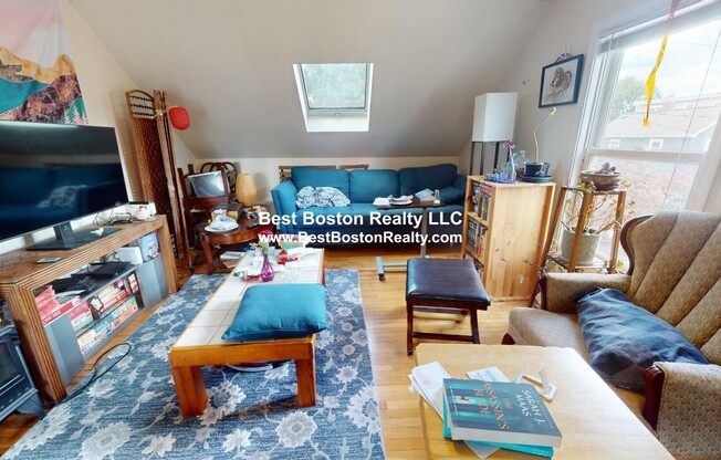 5 Clyde St, Somerville MA 2