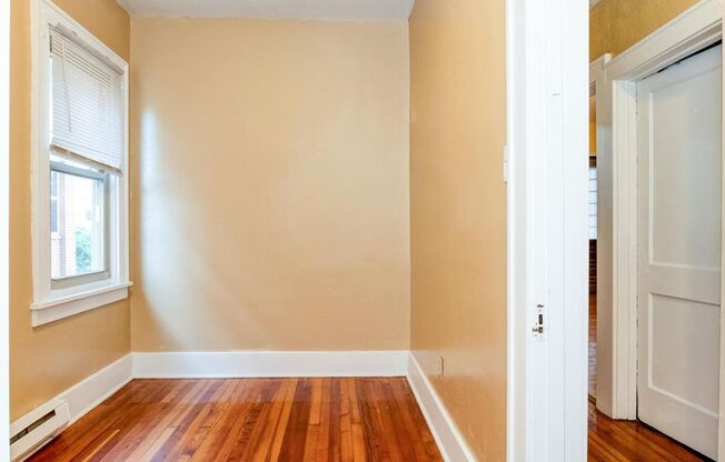 1207 Beaver Rd Ambridge