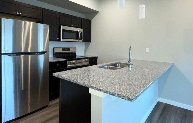 Brand-New Buffalo Ridge Townhomes at Unbeatable Prices – Schedule Your Tour Today!