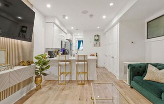 820 KENNEDY ST NW