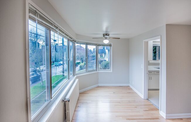 1 bed, 1 bath, 580 sqft, $1,945, Unit Hamrick 101