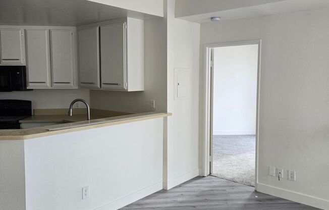 1 bed, 1 bath, 728 sqft, $2,046, Unit 209