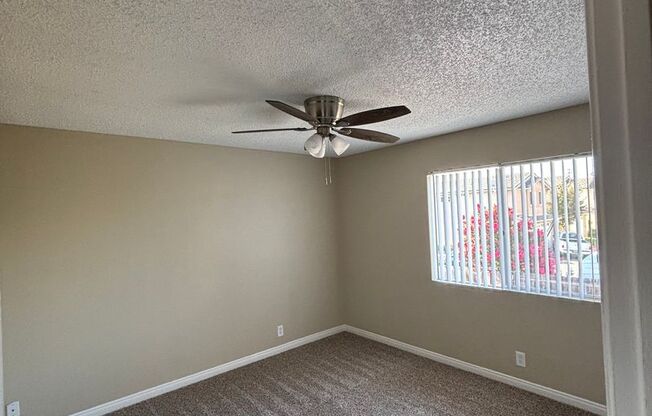 2 beds, 1 bath, 750 sqft, $2,100, Unit 23