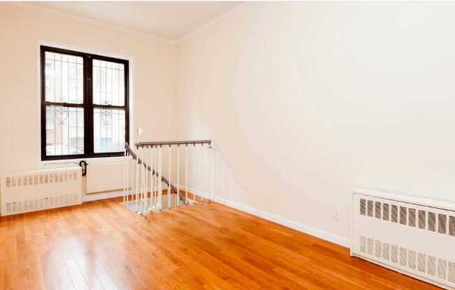 1 bed, 1 bath, $3,300, Unit 1A