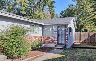 Newly Remodeled  2 Bed, 1 Bath Duplex with Yard and Huge Walk-in Closet