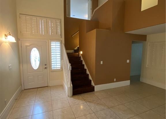 8111 CIMARRON MDWS WAY