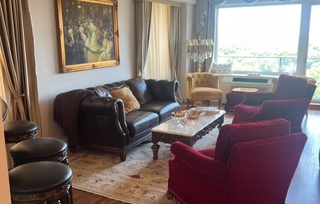2 beds, 2 baths, 1,557 sqft, $18,000, Unit 19C
