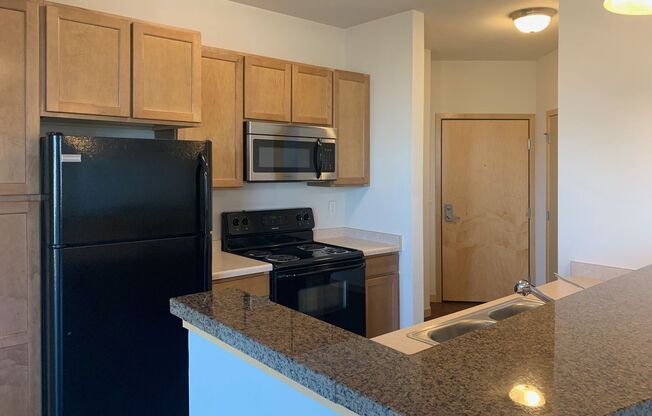 2 beds, 2 baths, $2,995, Unit Suite 1-505