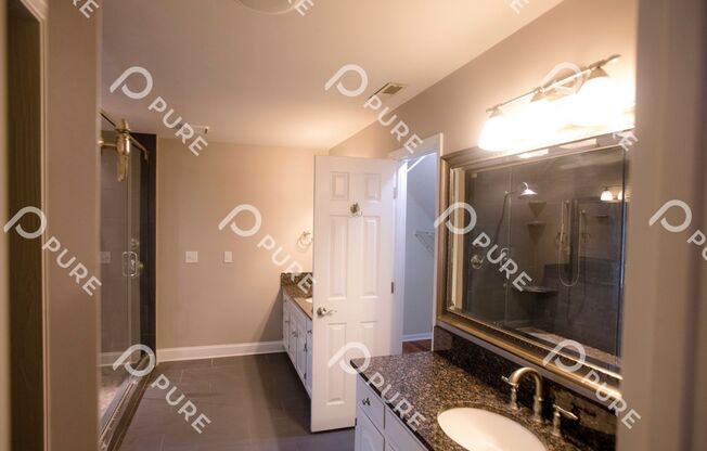 4 beds, 2.5 baths, $2,350