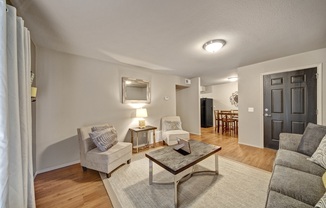 2 beds, 2 baths, 990 sqft, $1,049, Unit 350