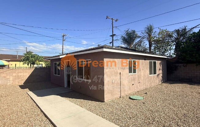 509 W LORRAINE PL