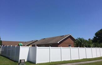3 beds, 2 baths, 1,003 sqft, $1,895
