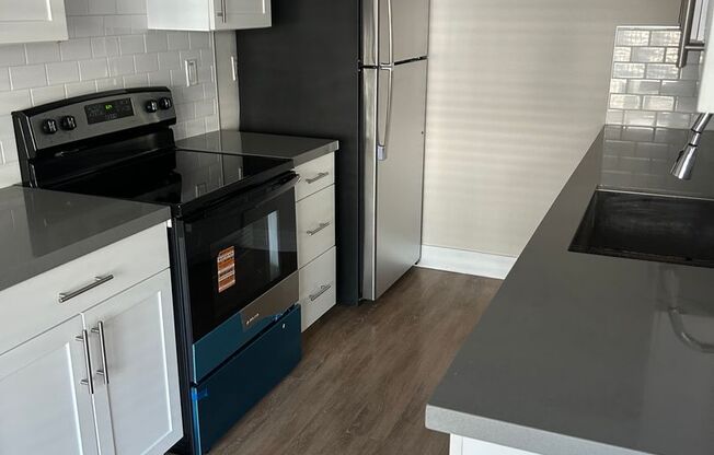 1 bed, 1 bath, 750 sqft, $2,145, Unit 05