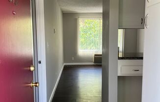 Woodbridge Village Apartments - 1900 N. MARIANNA AVE.