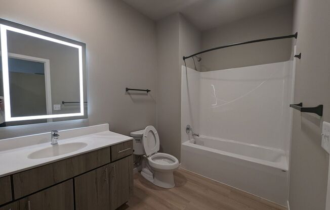 Studio, 1 bath, 612 sqft, $1,575, Unit 5604-309
