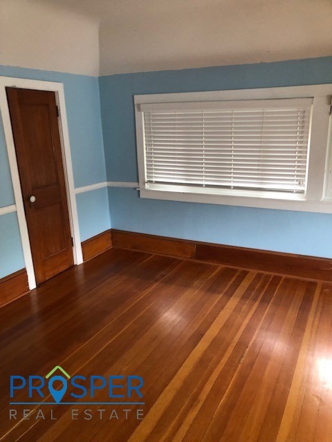 4 beds, 1.5 baths, 2,452 sqft, $1,950, Unit 1