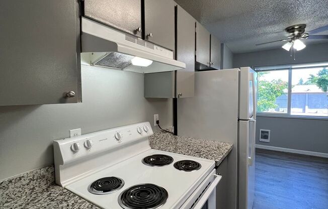 2 beds, 1 bath, 780 sqft, $1,450, Unit 603