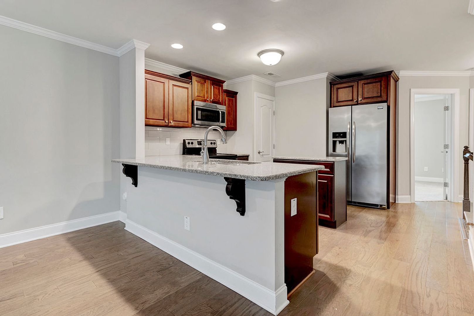 Perfect Location – Gorgeous 4BR/4BA Townhome in Villages of Apex, 1 mile to DT Apex!