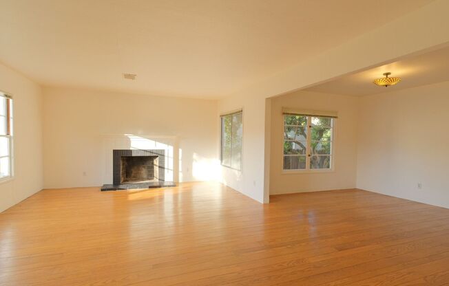 Piedmont Pines charming 3 Bedroom available now.