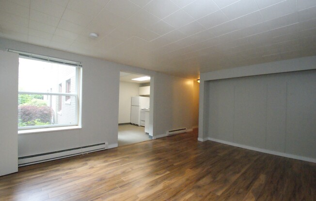 1 bed, 1 bath, 540 sqft, $1,325, Unit 120