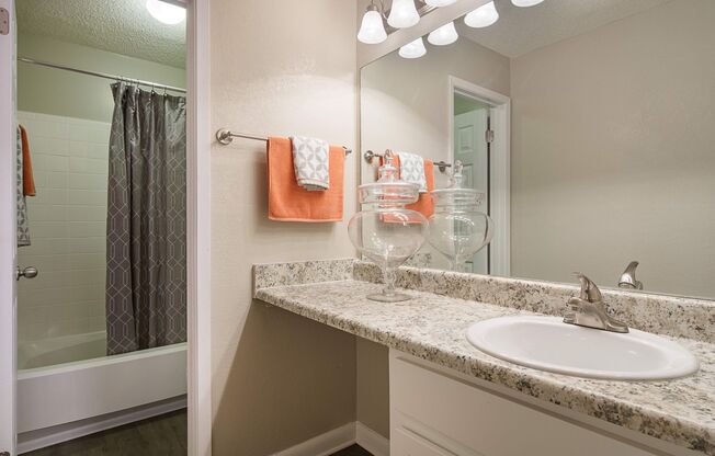 2 beds, 2 baths, 1,456 sqft, $1,500, Unit 1907