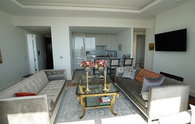 2 beds, 2.5 baths, 1,403 sqft, $24,000, Unit 5103