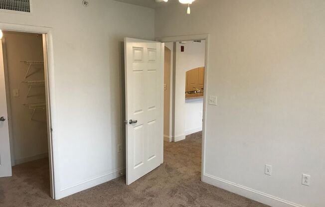 2 beds, 2 baths, 840 sqft, $1,875, Unit 4-0306