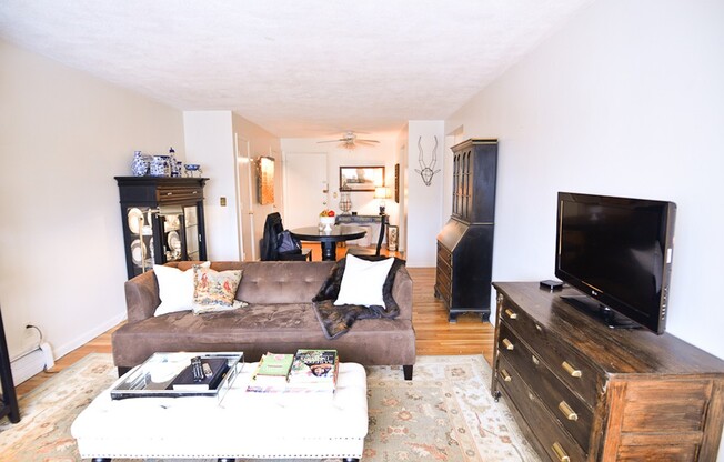 20 RADCLIFFE RD