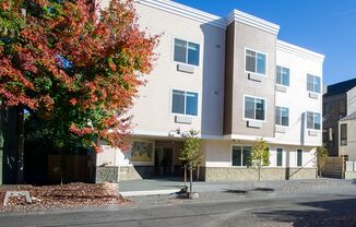 310 - N Willis Blvd