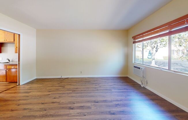 1 bed, 1 bath, 600 sqft, $1,895, Unit L