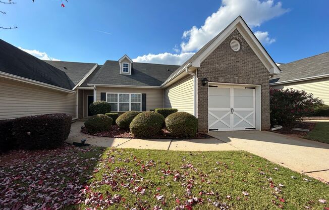 925 City Park Dr - 2BDRM, 2BA  located in the heart of McDonough, Town Village Subdivision.   Close To Major Highways, including I-75 and Highway 155.