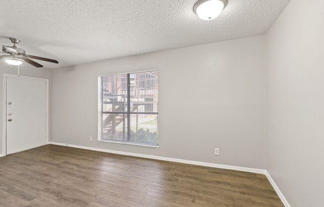 1 bed, 1 bath, 600 sqft, $949, Unit 2001-125