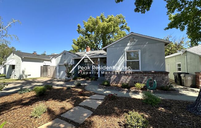 Charming Tahoe Park 2bd/1ba House with Large Yard!