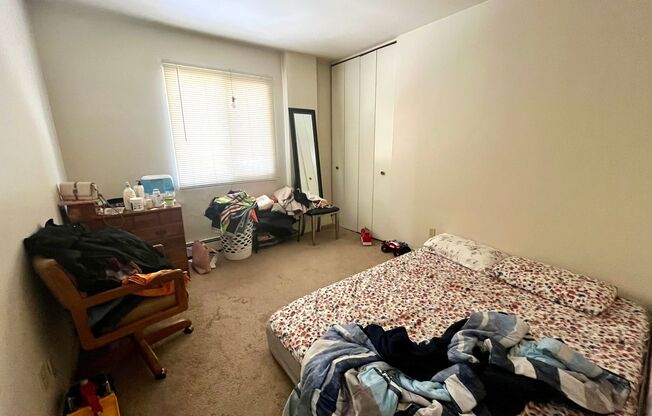 1 bed, 1 bath, $850, Unit 318